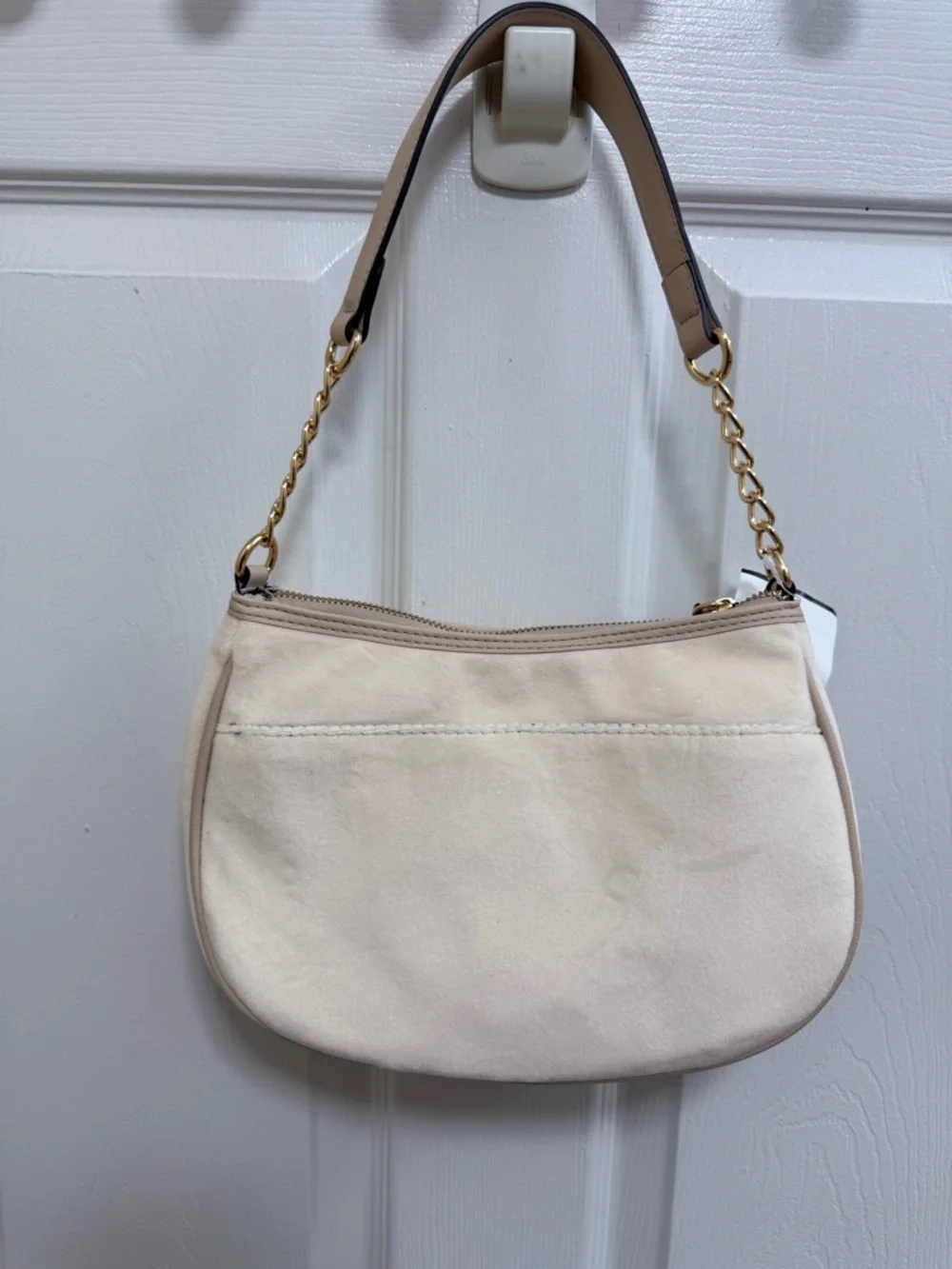 NWT Juicy Couture Falling For Juicy Shoulder Bag in Soft White